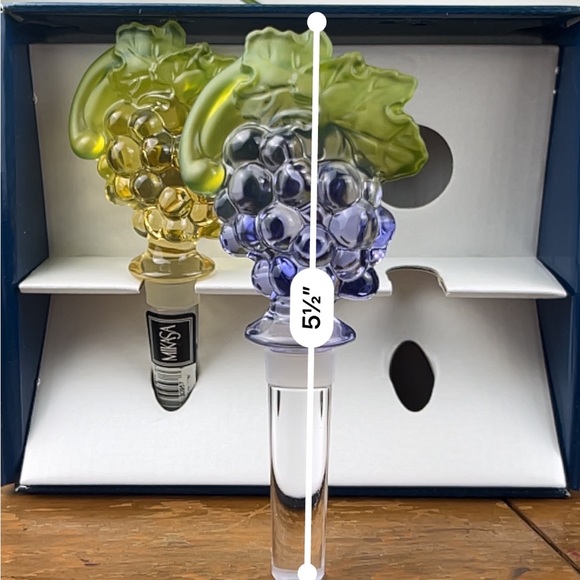 MIKASA Chablis Austrian Lead Crystal Grape Wine Stoppers Vineyard Set Of 2- M - Picture 11 of 12